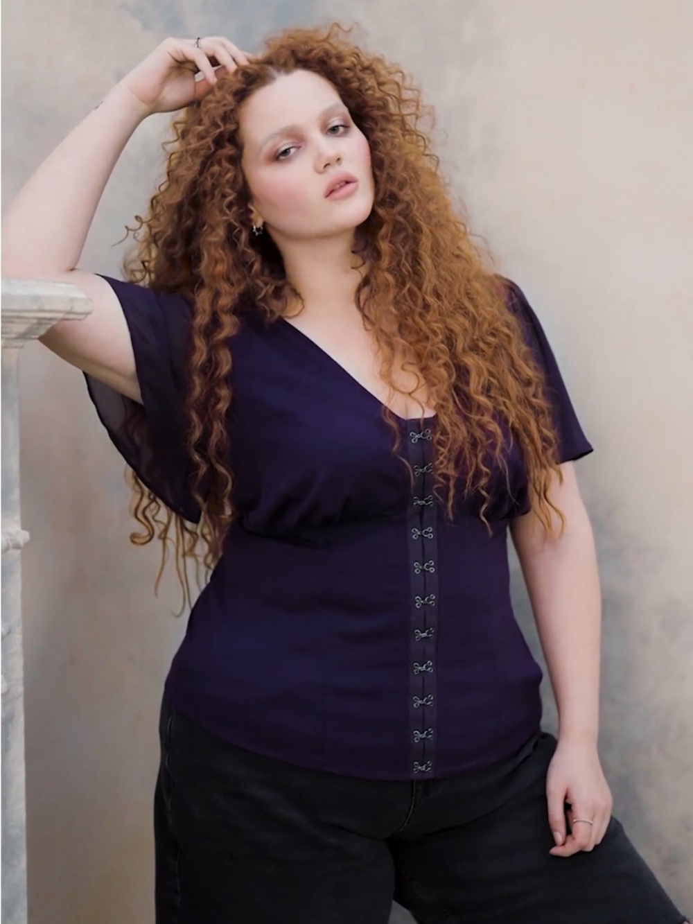 Torrid Nightfall Flutter Sleeve Corset Top Size 00 Blackberry Cordial Purple NWT - Picture 6 of 11
